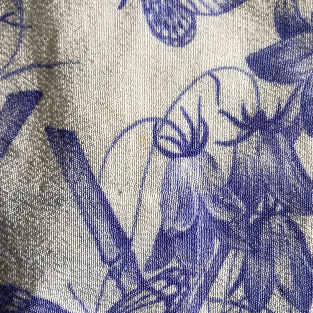 Escada Ivory and Blue Floral and Butterfly Mini Silk Skirt 36 - Picture 4 of 9